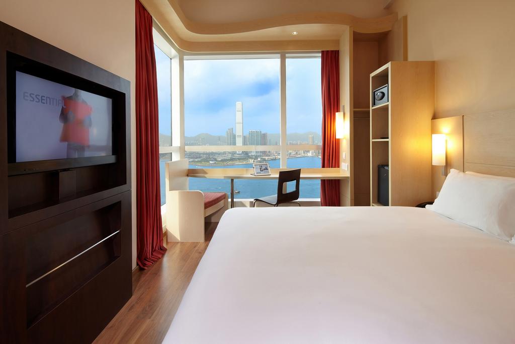 ibis hongkong - travel treasures