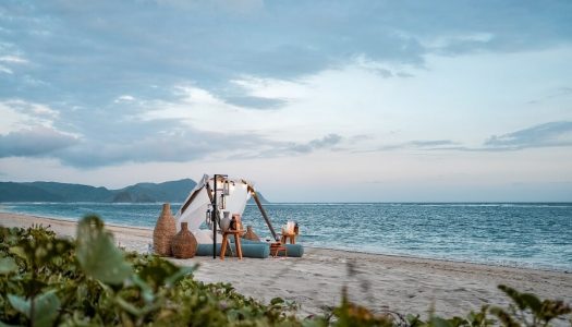 Ocean Views and Beachfront Vibes Dining at Amber Lombok Beach Resort’s Bayside Restaurant & Bar