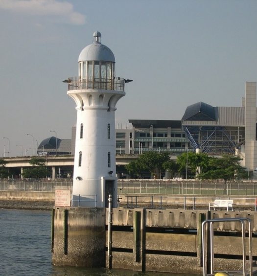 Raffles Marina Lighthouse-min