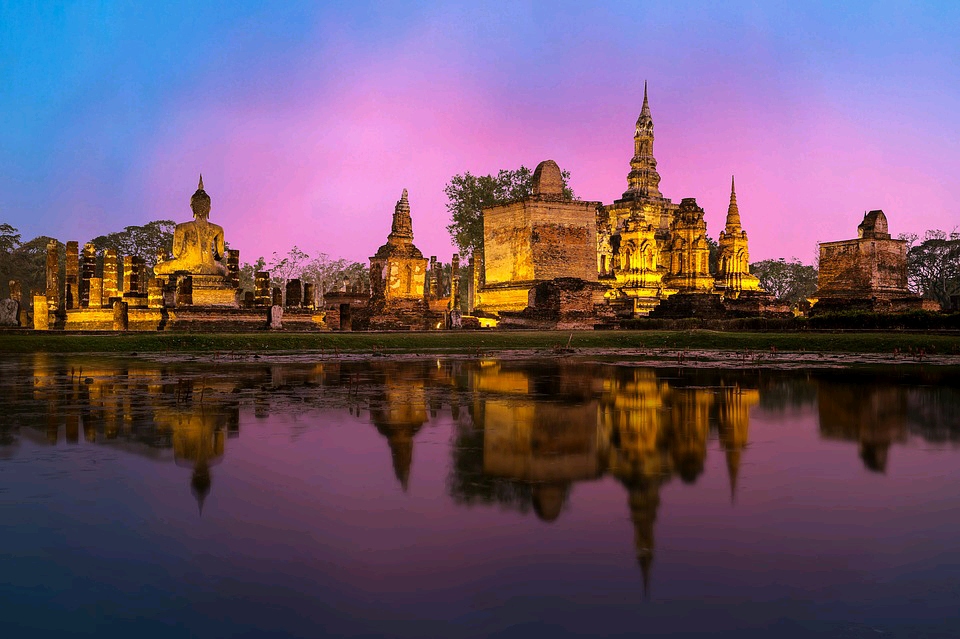 Ayutthaya - travel treasures