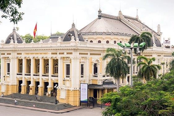 Hanoi Opera House - travel treasures