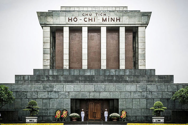 Ho Chi Minh Mausoleum - travel treasures